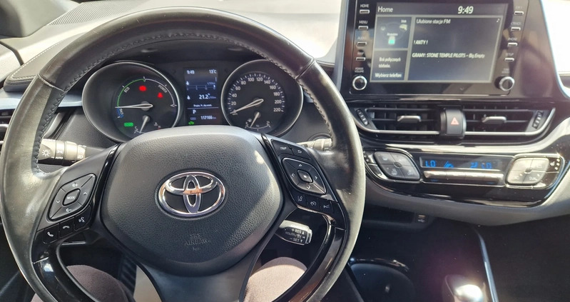 Toyota C-HR cena 88900 przebieg: 117000, rok produkcji 2020 z Czarna Woda małe 277